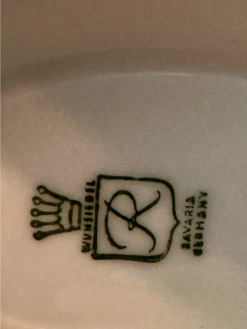 Vintage Retsch Wunsiedel Bavaria Gravy Boat Attached Underplate Gold Trim